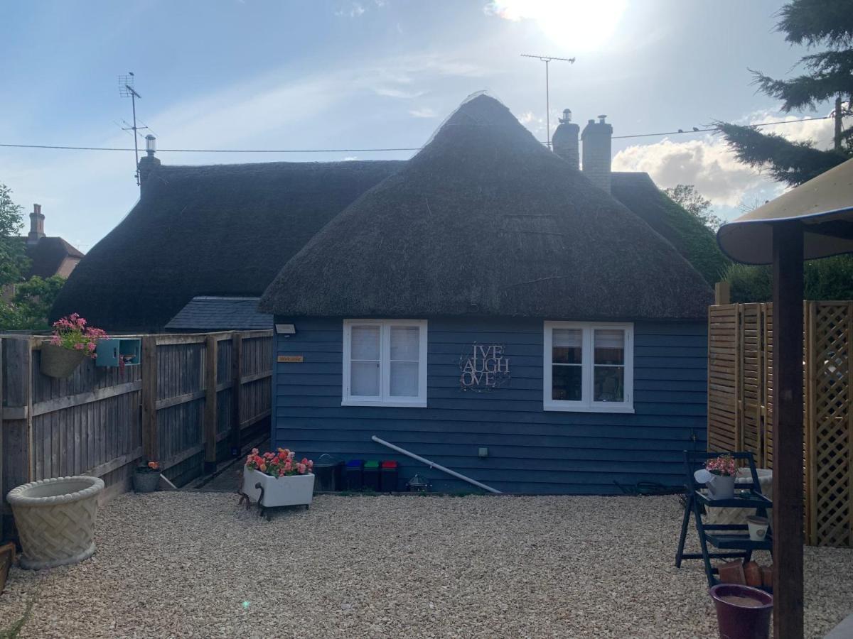 The Shack - Thatched Self Contained Annex Collingbourne Ducis Extérieur photo